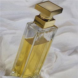 悅詩(shī)化妝品 數(shù)字化視覺(jué)營(yíng)銷與店鋪裝修的完美結(jié)合